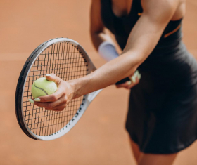 Azarenka passed the first round of Roland Garros